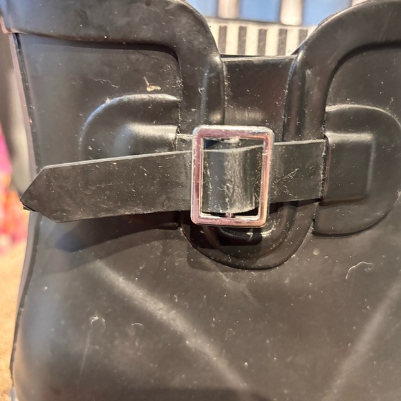 London Fog Black Ankle Boots - Picture 11 of 11